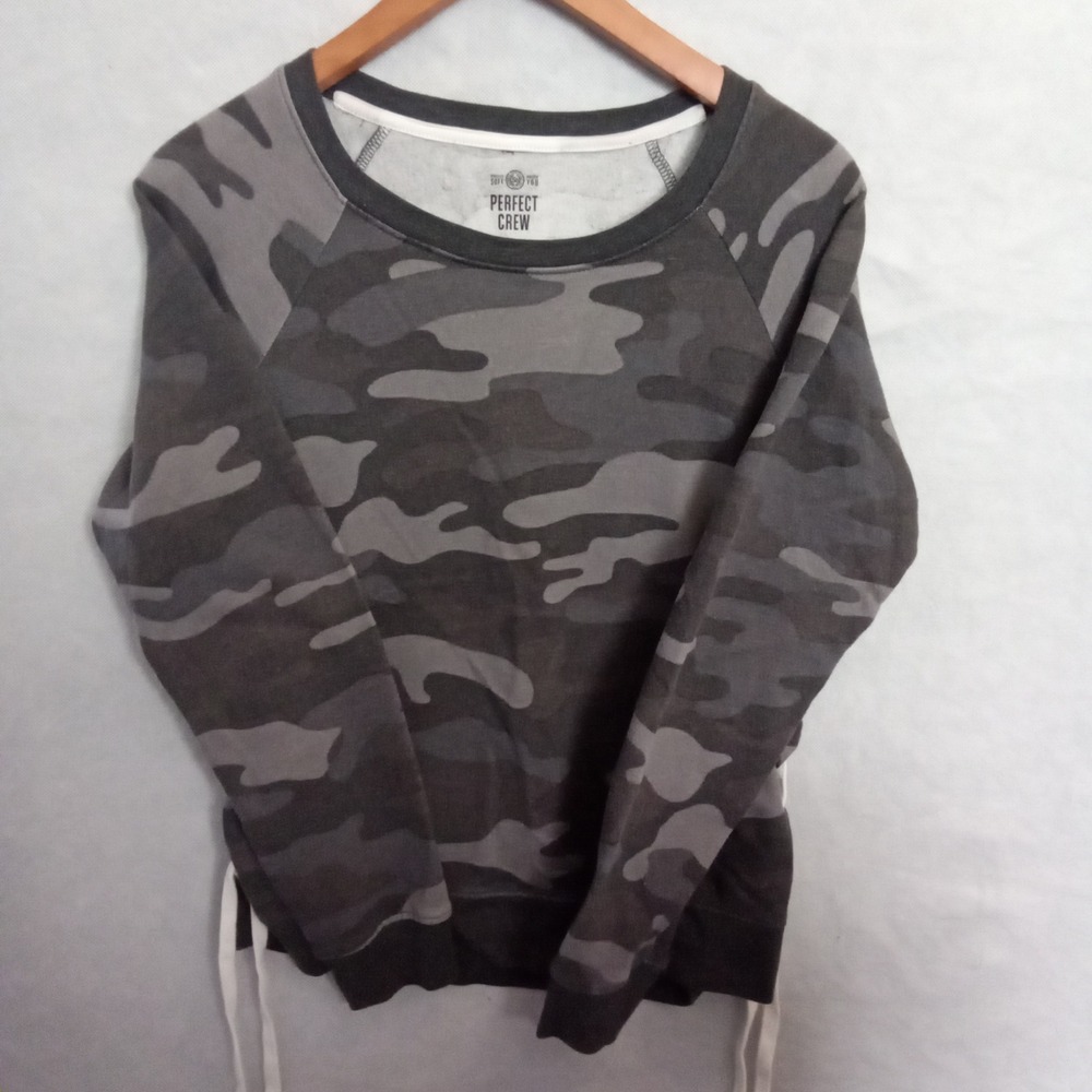 SO Perfect Crew Camo Sweatshirt Gray Charcoal Side Lace Up Womens Medium